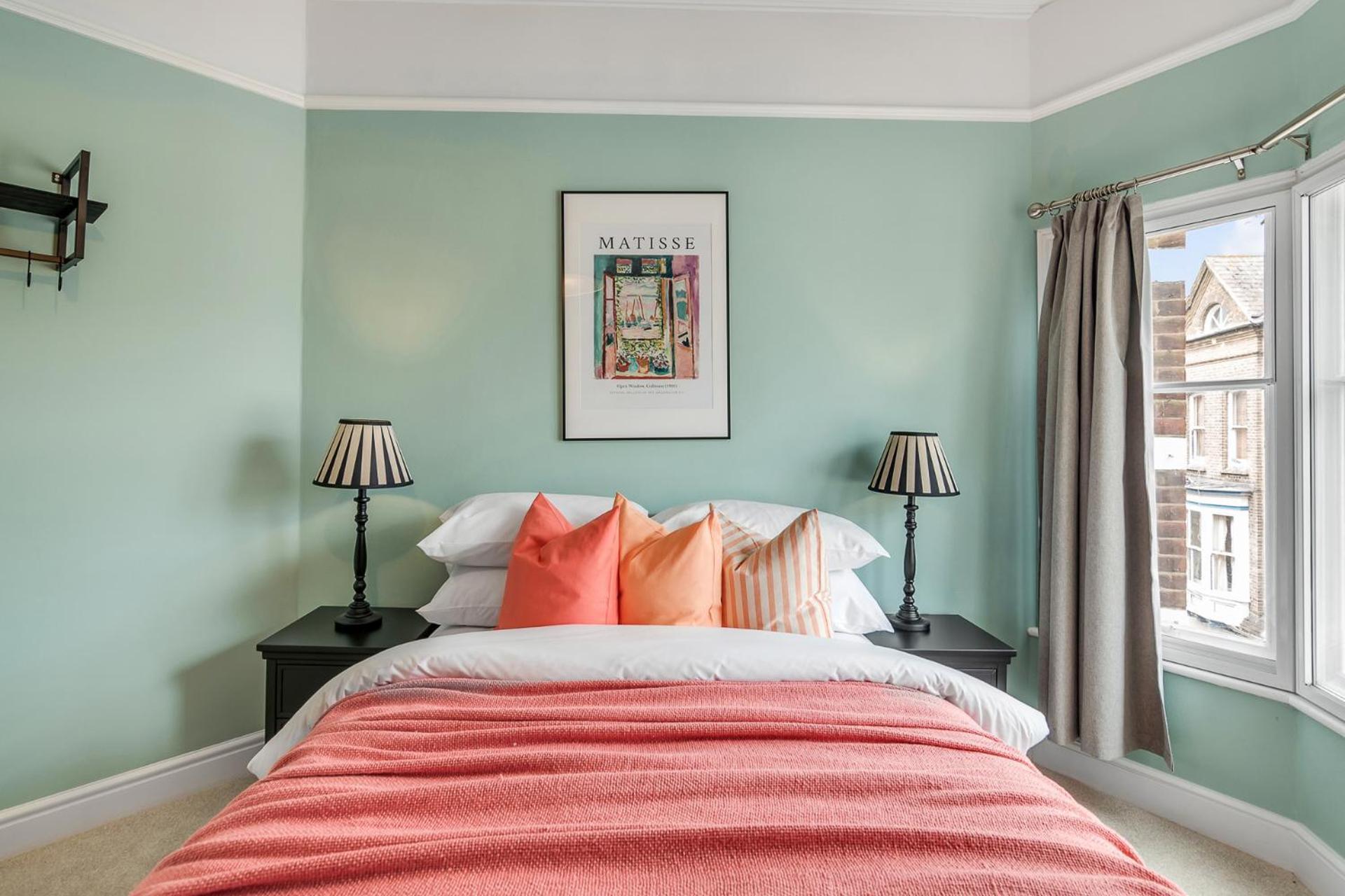 Apartament Stylish Coastal 2-bed With Parking *